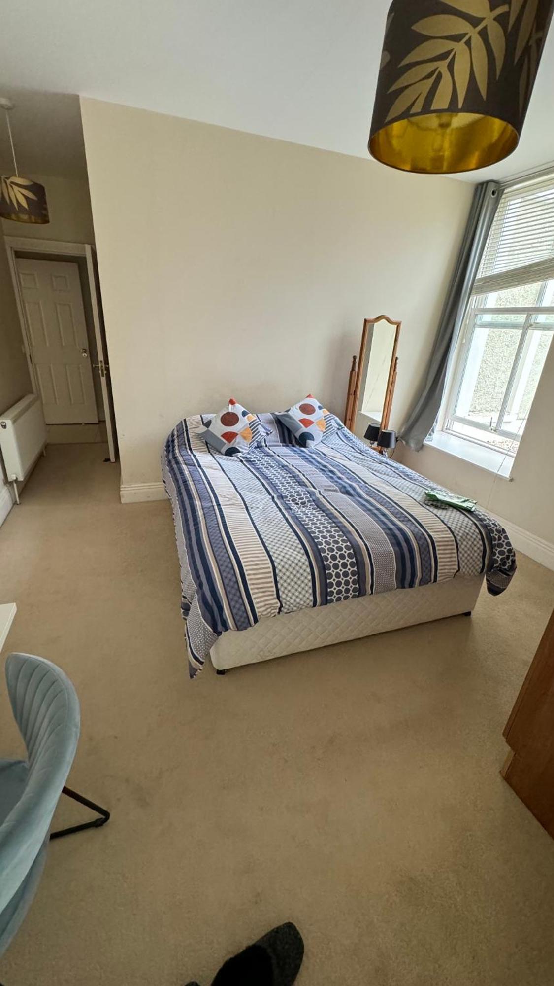 Double Bedroom Close To Homestay Cork