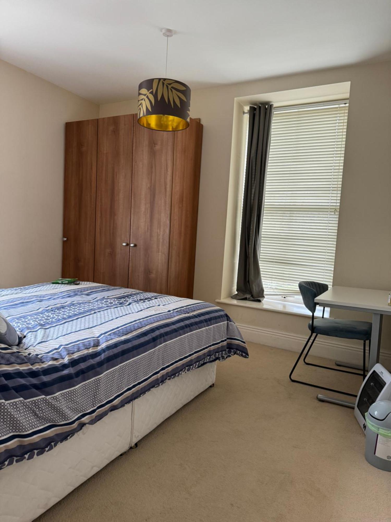 Double Bedroom Close To Homestay Cork